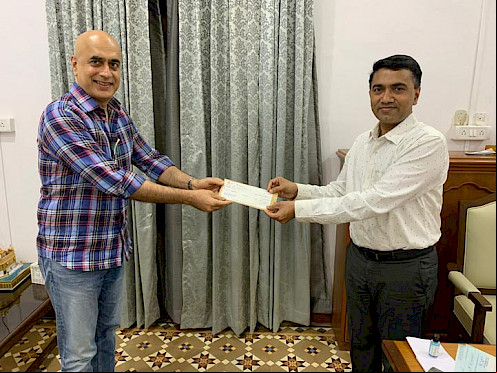 Deltin Group President Anil Malani with Goa CM Pramod Sawant